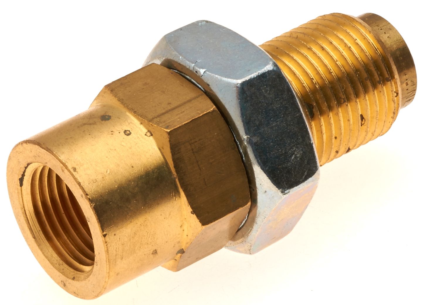 G313600404-1_ANG_R.jpg