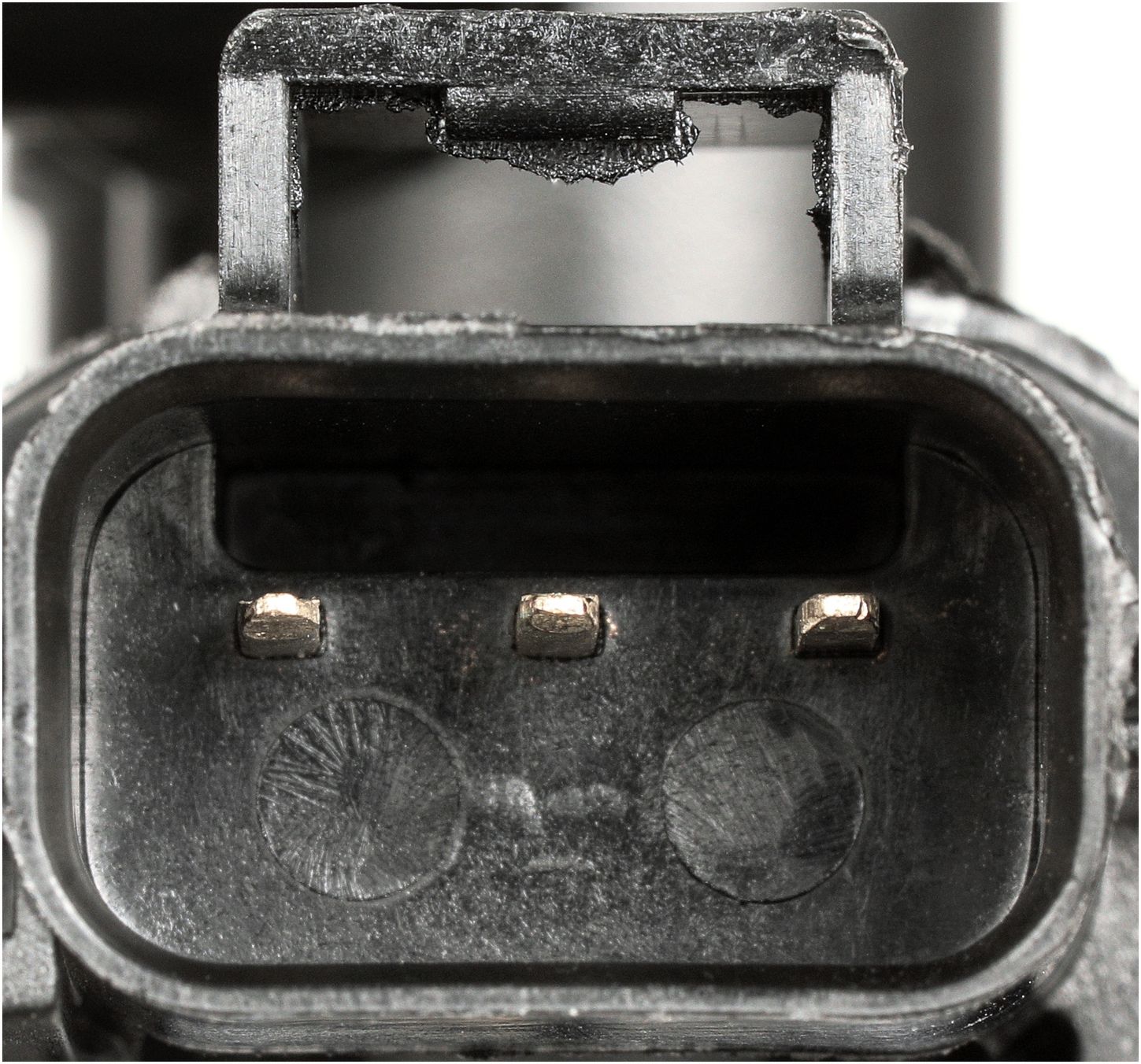 EHV103-4_CON_A.jpg