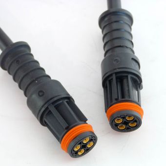 abs-diagnostic-connector-jumper-key-AL929832.jpg