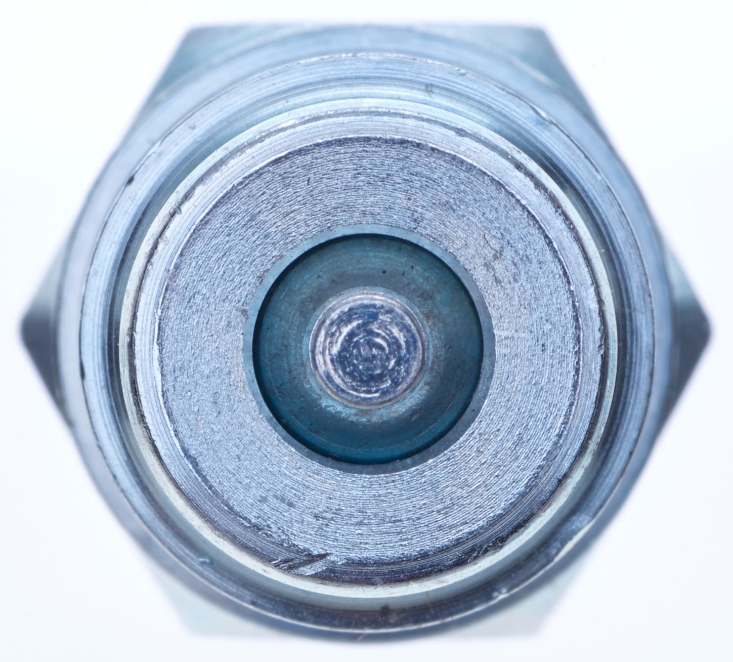 G953110606-3_RIT_R.jpg