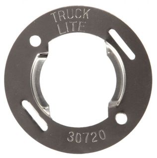 30400