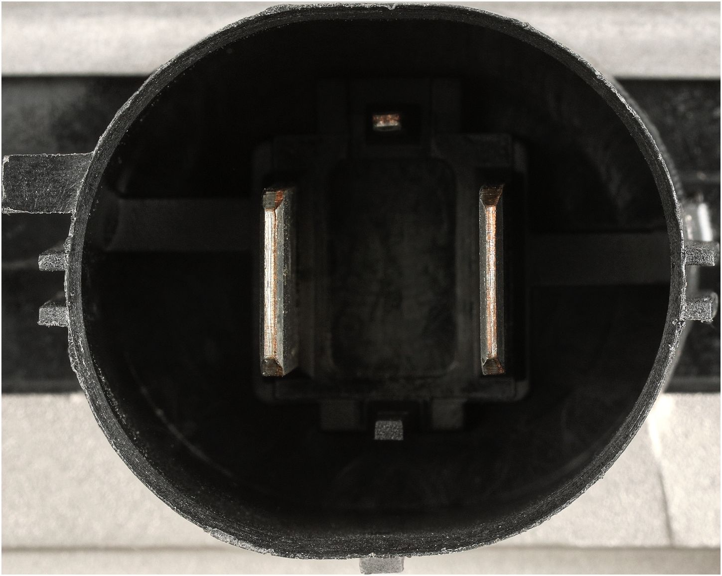 FCM126K-4_CON_R.jpg
