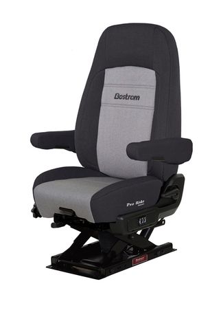 8220001-L84.jpg